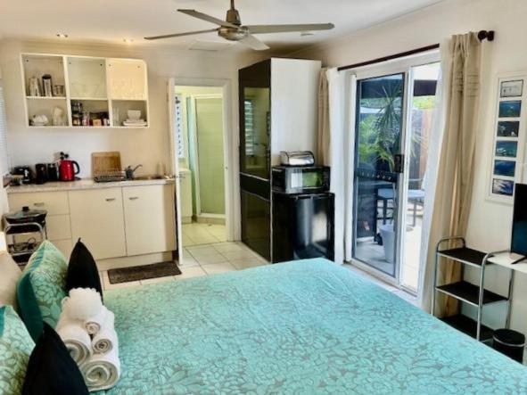 เซาธ์ แปซิฟิก เบด แอนด์ เบรคฟาสต์ Bed & Breakfast คลิฟตันบีช ภายนอก รูปภาพ